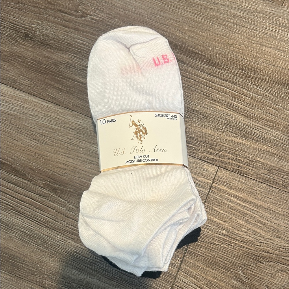 U.S. Polo Assn. White Low-Cut Athletic Socks with Pink Logo (10 Pairs)